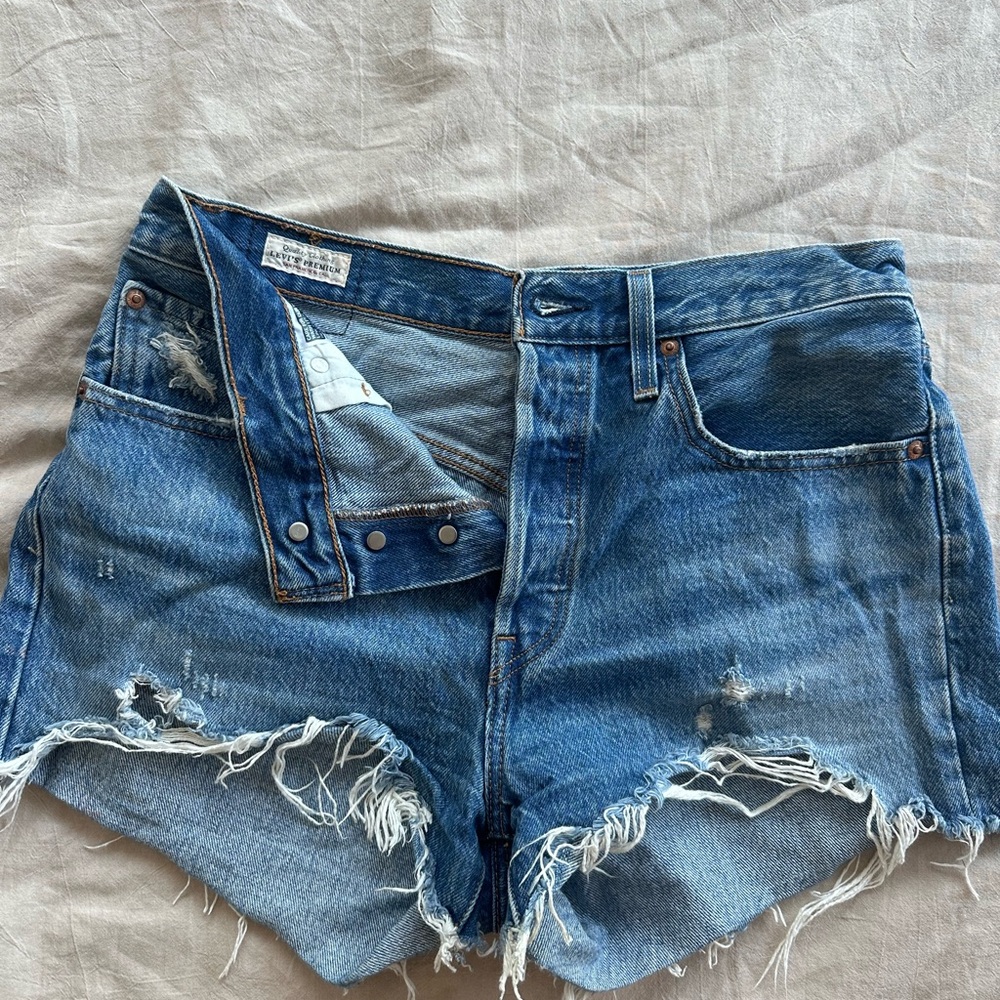 Levi’s Premium Denim Shorts Size 27
